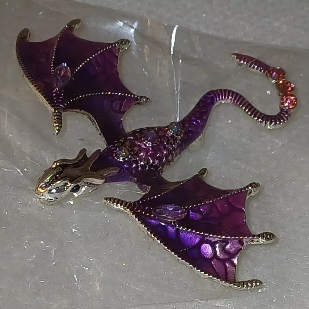 NWT Dragon Flying Pteradactyl Pin Brooch Metallic Halloween Jewelry AQUA BLUE - Picture 8 of 12